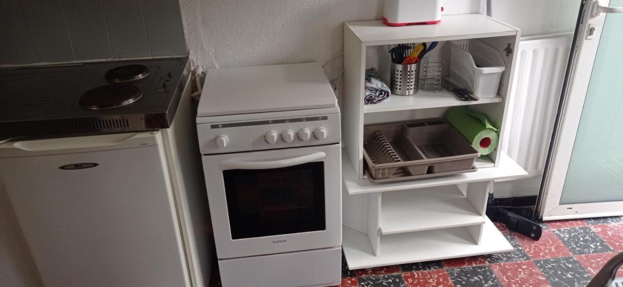 Appart Independant, 1 Lit Deux Personnes Et 1 Appoint Piscine Jardin Direct Gare Aeroport Et Jardin Toulouse Exterior photo